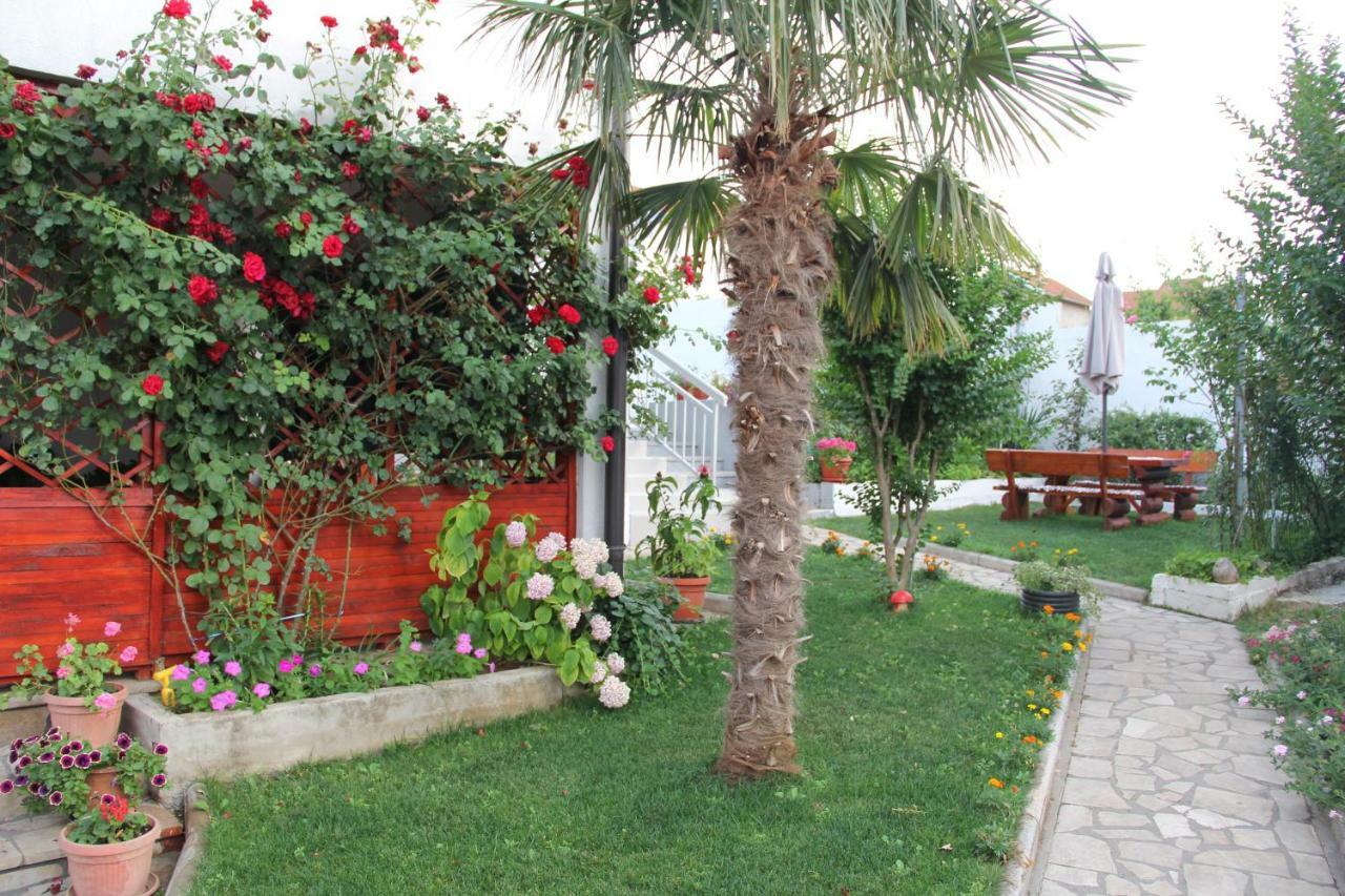 Holiday Home Flora Mostar Ngoại thất bức ảnh